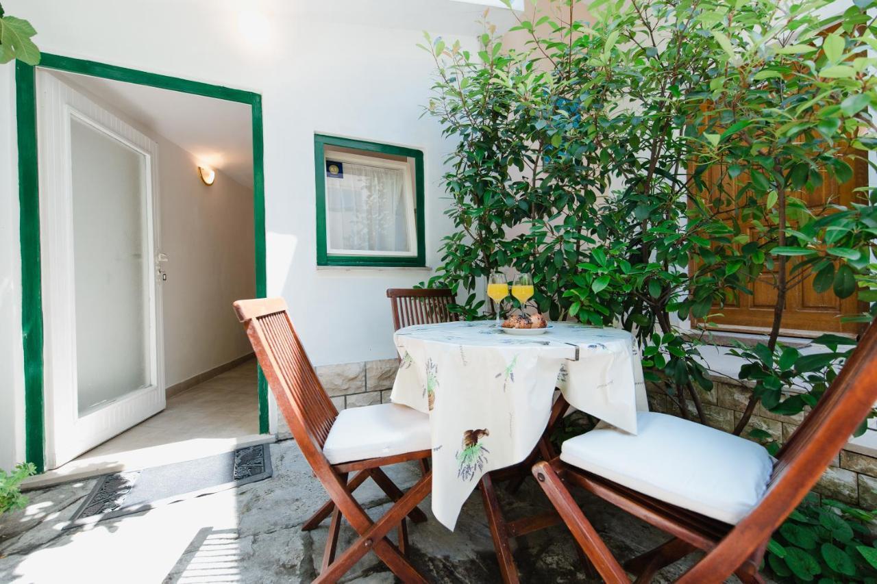 Apartments Diridonda Omiš Exterior foto
