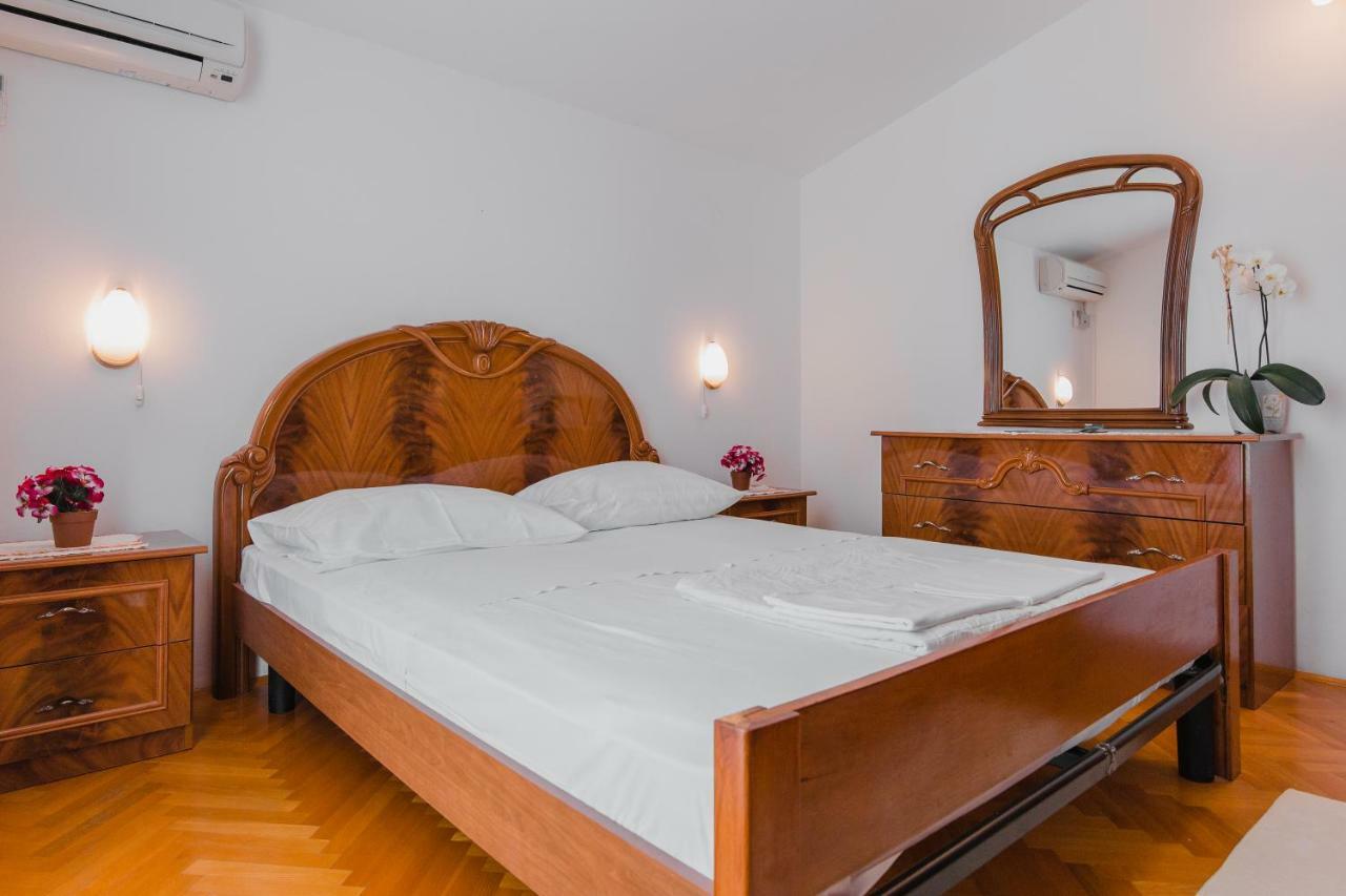 Apartments Diridonda Omiš Exterior foto